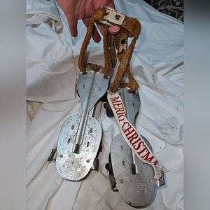 Very cool! Vintage Roller Skates, Christmas Hanging, antique